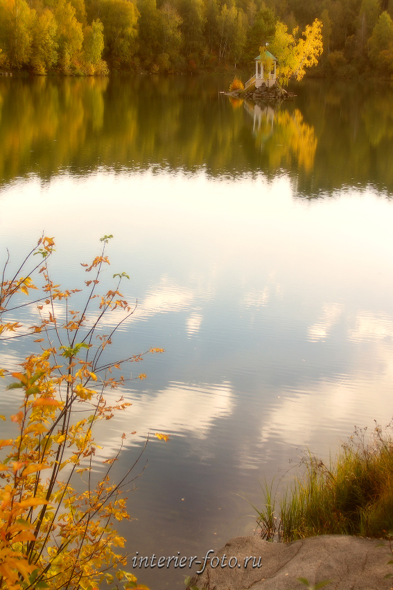Осень на озере Ая