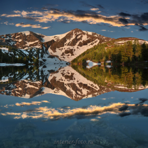 Фотографии большого размера Рассвет на озере у горы Красной